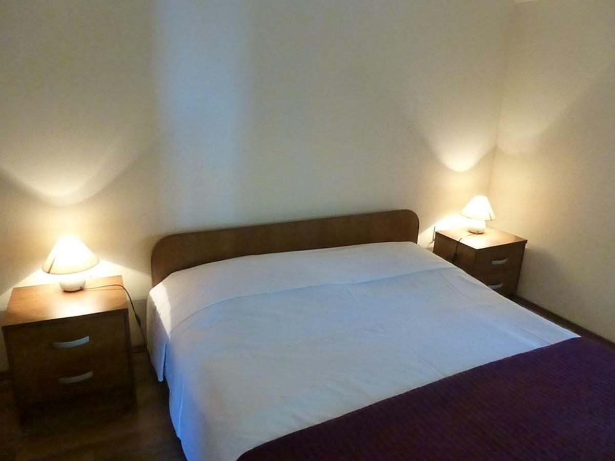 Apartments Vila Lavanda Omisalj ภายนอก รูปภาพ
