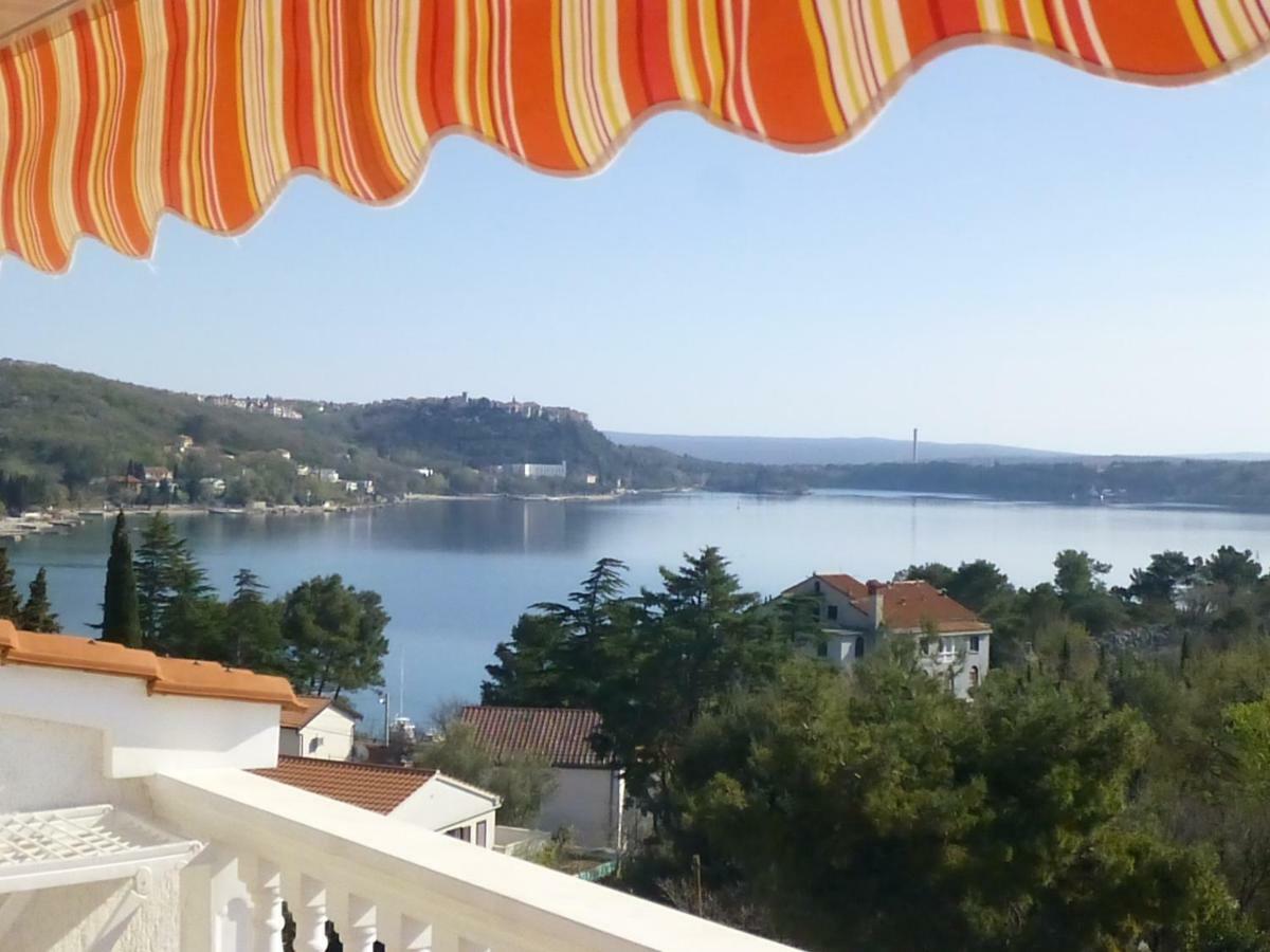 Apartments Vila Lavanda Omisalj ภายนอก รูปภาพ